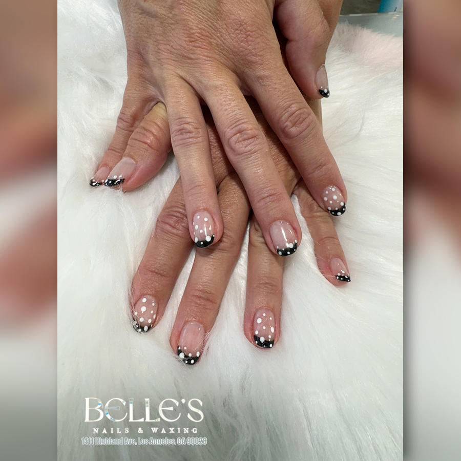Glossy gel nails
